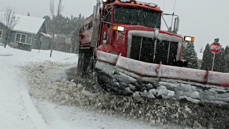 Weekend county snowplow operations differ from weekday operations